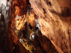 Скельская пещера